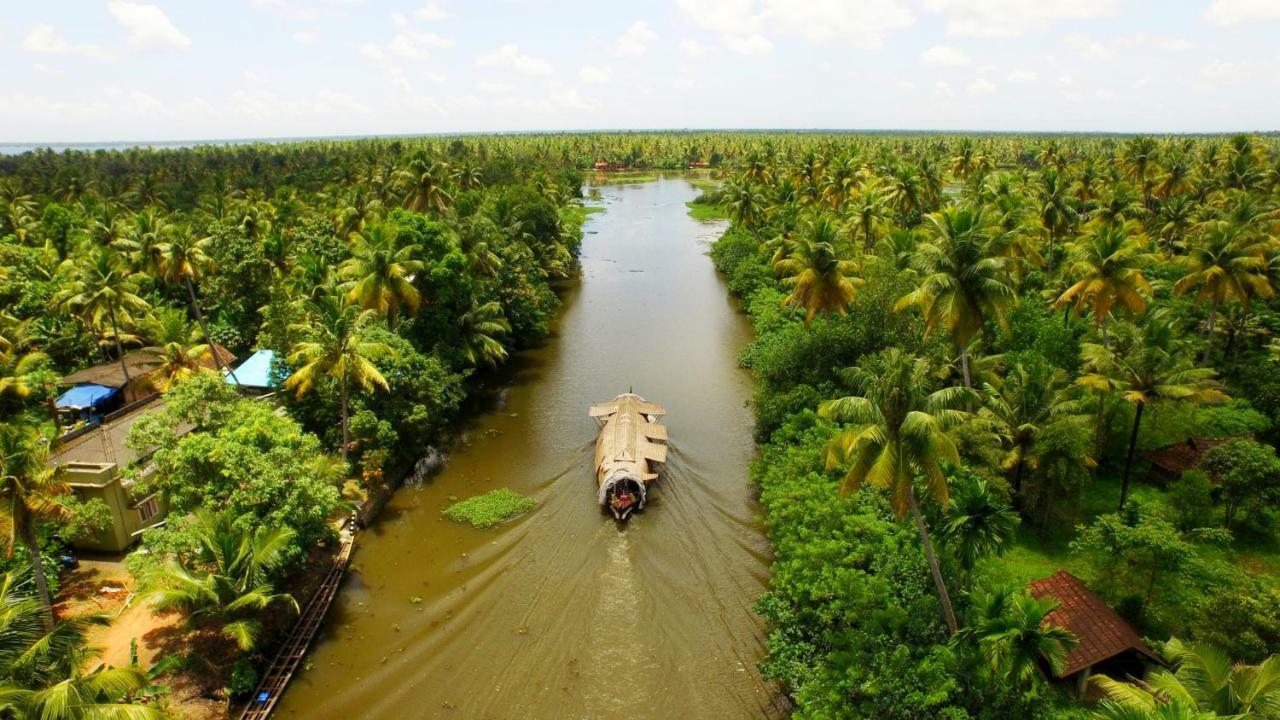 Отель Spice Coast Cruises - Houseboat, A Cgh Earth Experience Alappuzha Экстерьер фото