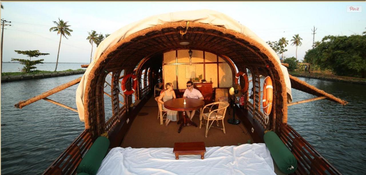 Отель Spice Coast Cruises - Houseboat, A Cgh Earth Experience Alappuzha Экстерьер фото